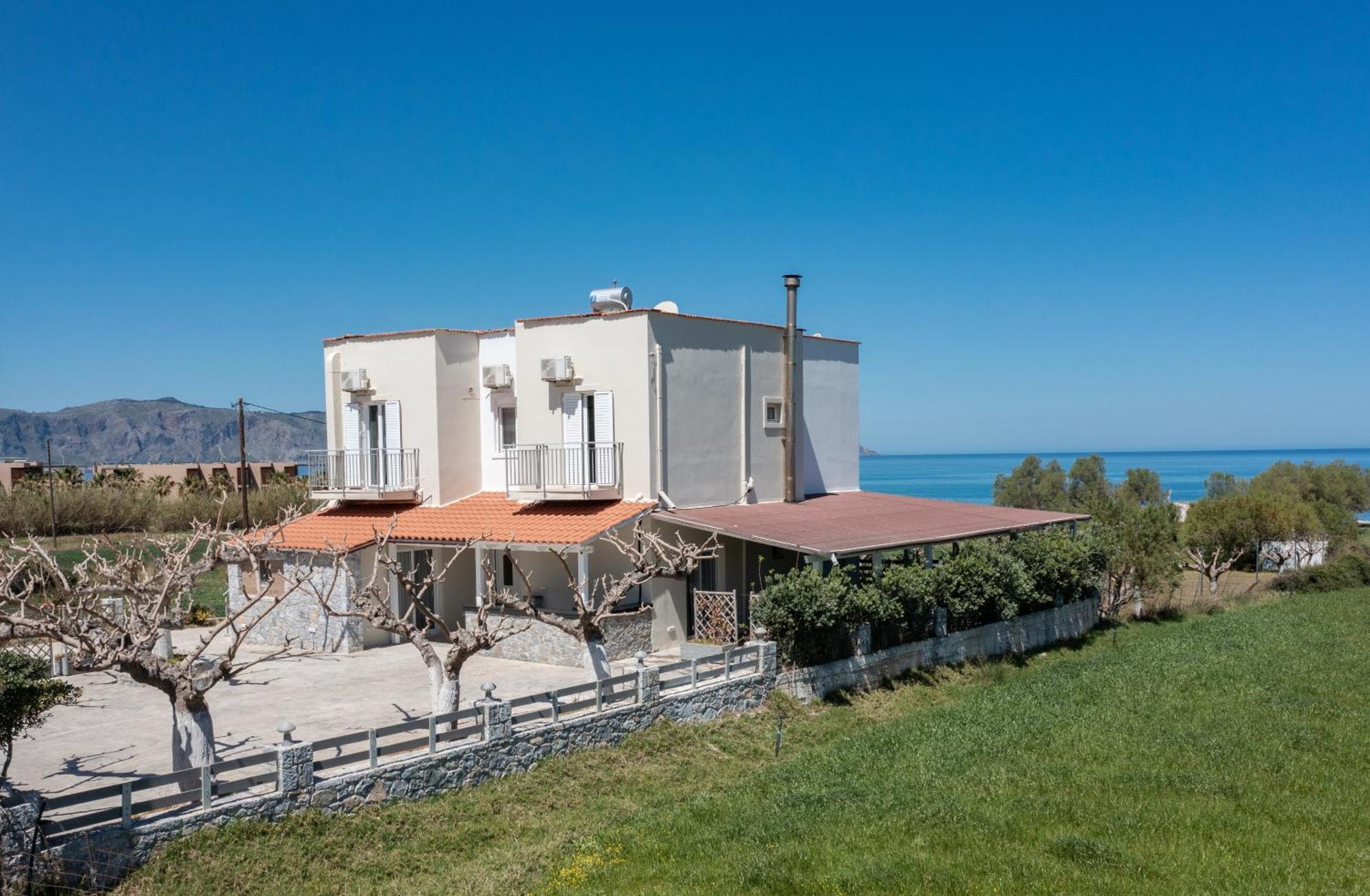 Beachfront First-Floor Suite Georgioupoli Dış mekan fotoğraf