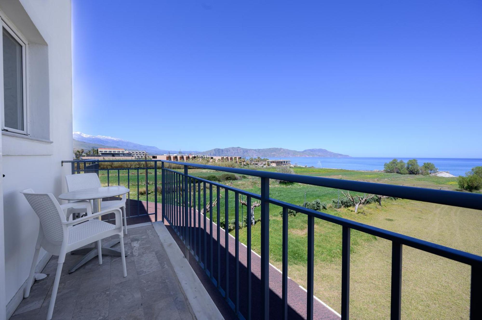 Beachfront First-Floor Suite Georgioupoli Dış mekan fotoğraf